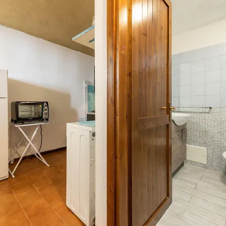 Claudio E Lunetta Ferienhaus *